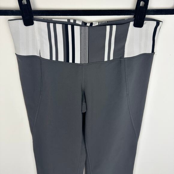 Lululemon Womens Gather Crow Crop Light Grey Groovy Stripe Nimbus Crop Leggings - Picture 3 of 8